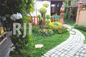 Contoh aplikasi taman dengan space terbatas